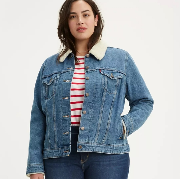 Levi's Jackets & Blazers - Levi's Sherpa Trucker Jacket